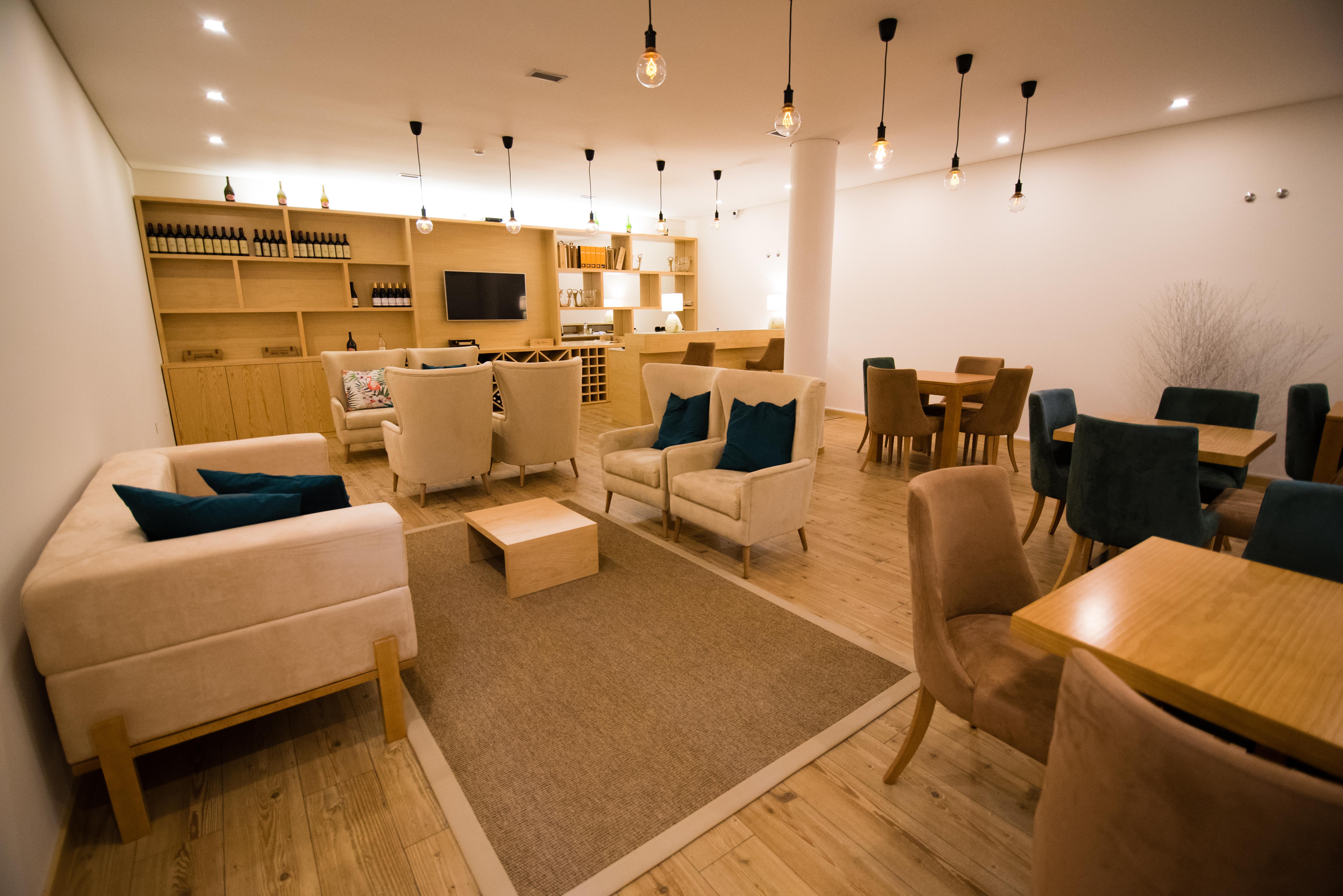 Lam Hotel Селорику-ди-Башту Экстерьер фото