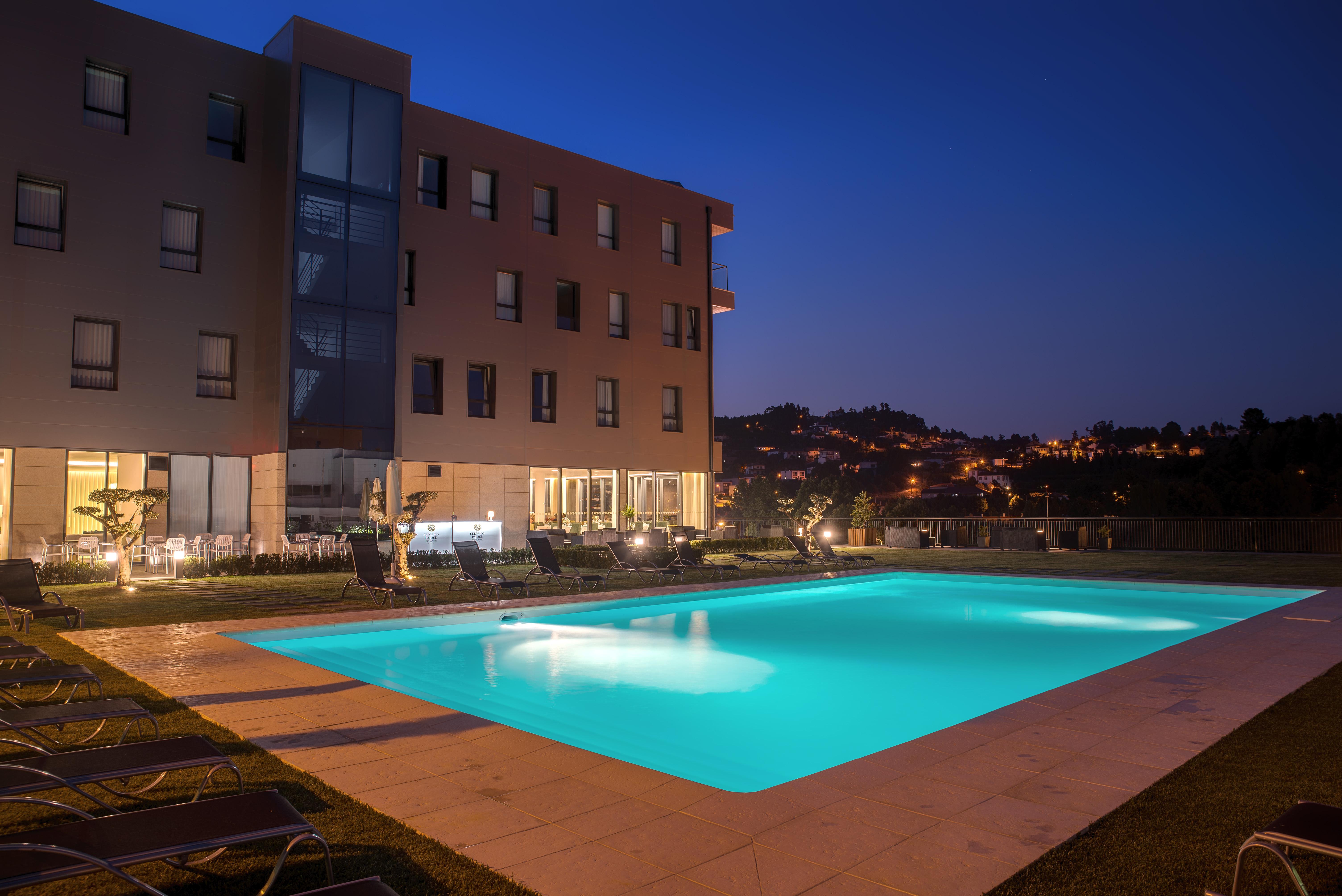 Lam Hotel Селорику-ди-Башту Экстерьер фото
