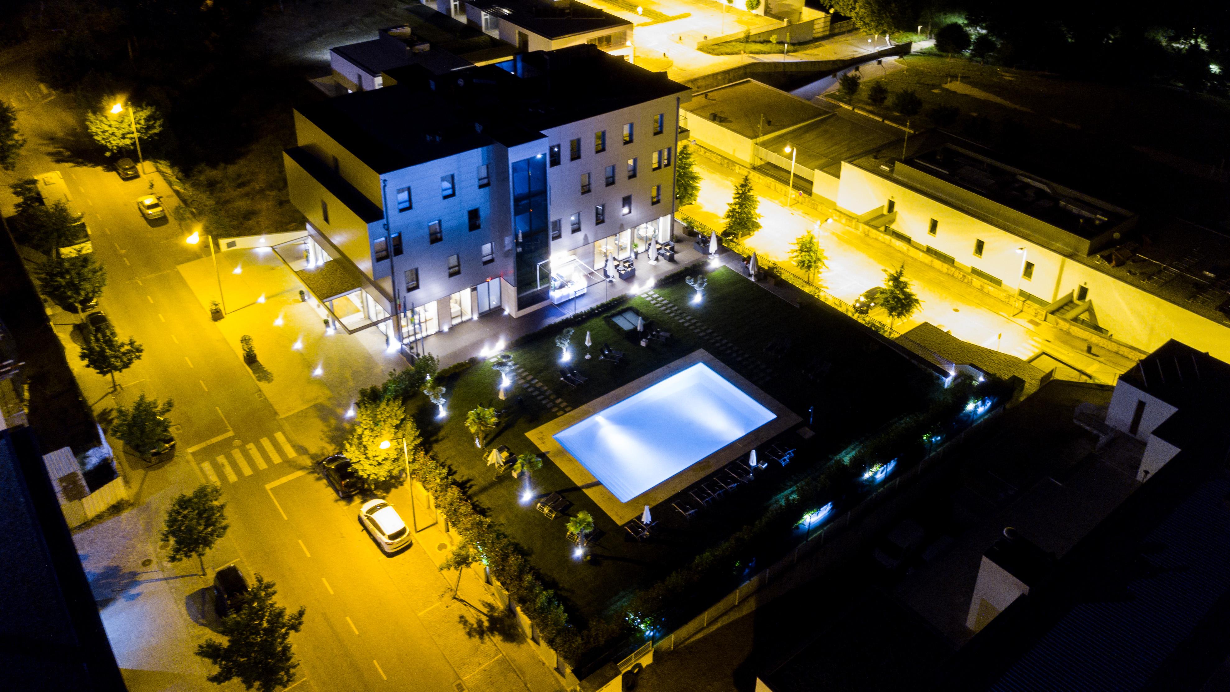 Lam Hotel Селорику-ди-Башту Экстерьер фото