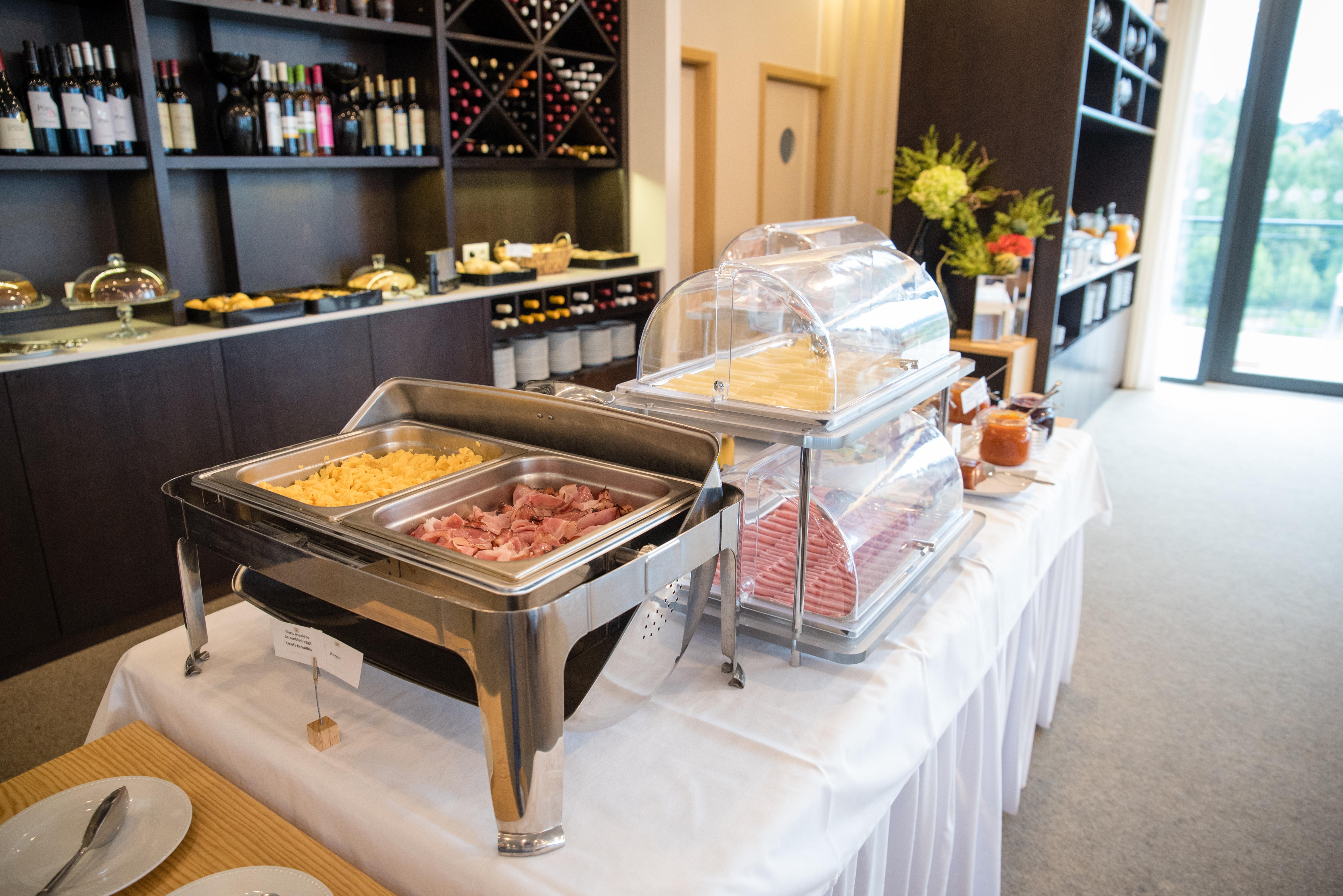 Lam Hotel Селорику-ди-Башту Экстерьер фото
