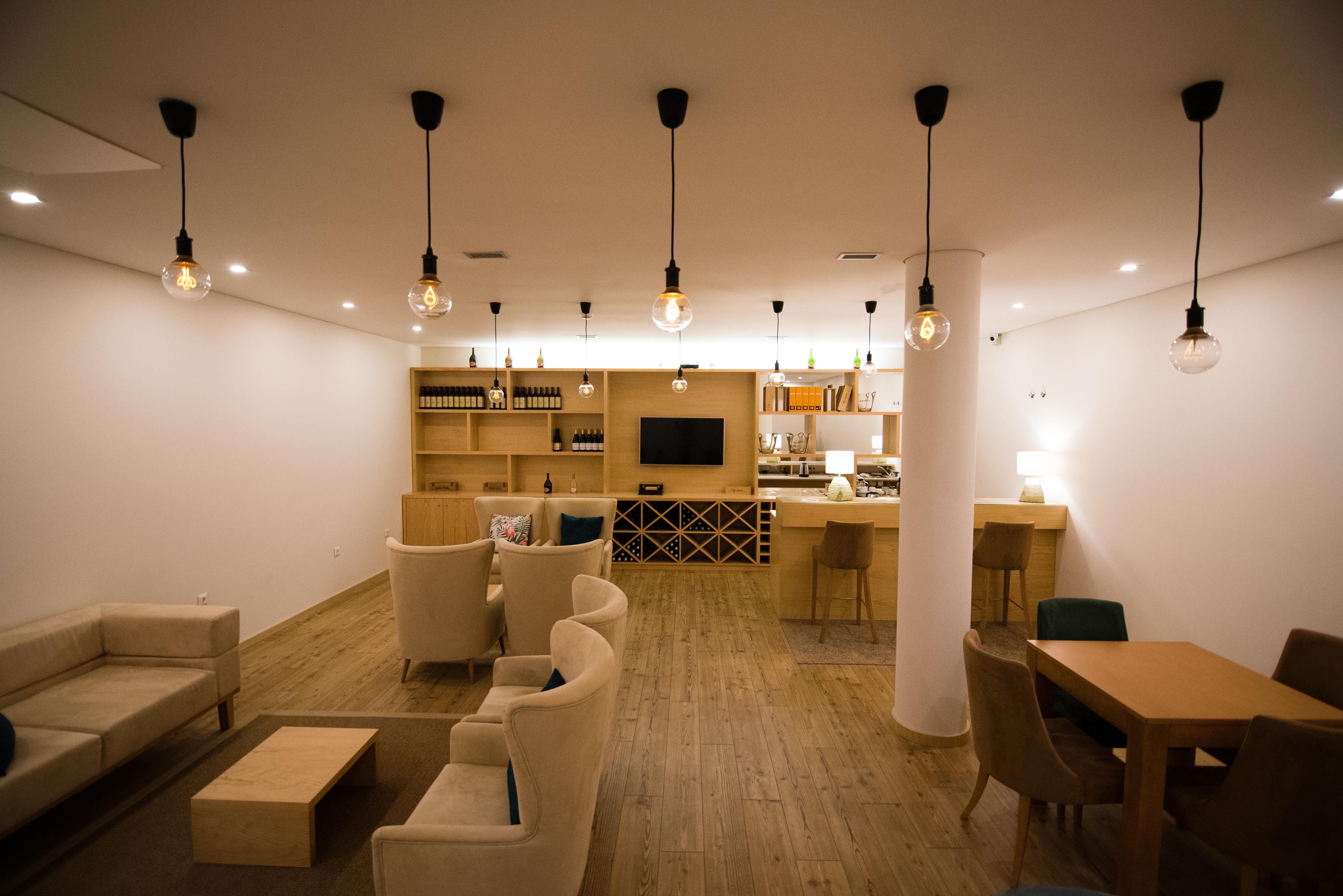 Lam Hotel Селорику-ди-Башту Экстерьер фото