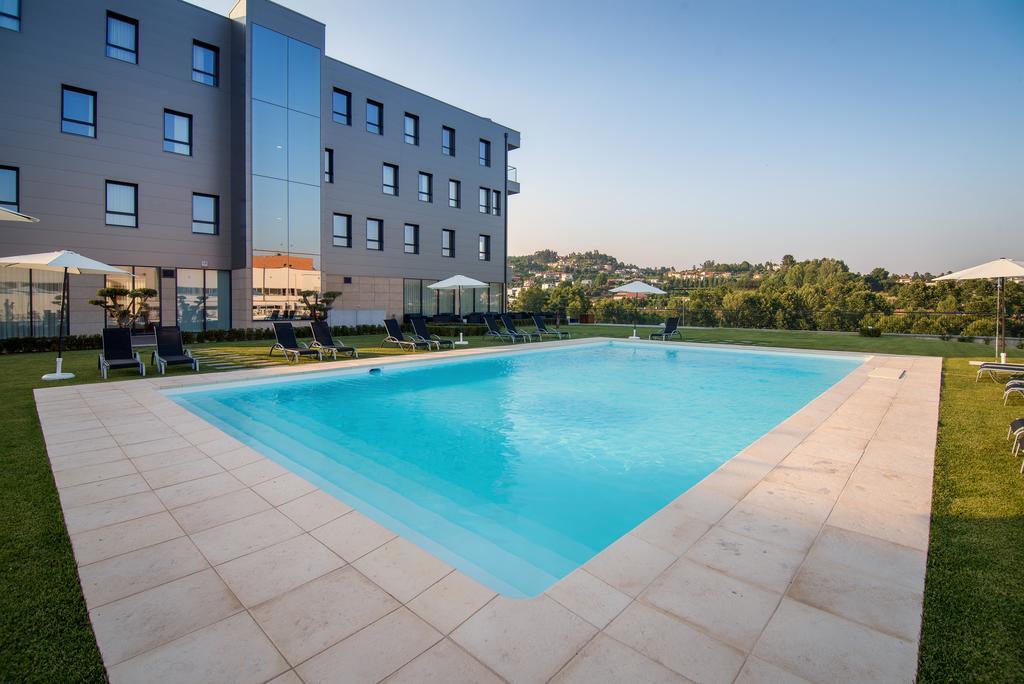 Lam Hotel Селорику-ди-Башту Экстерьер фото