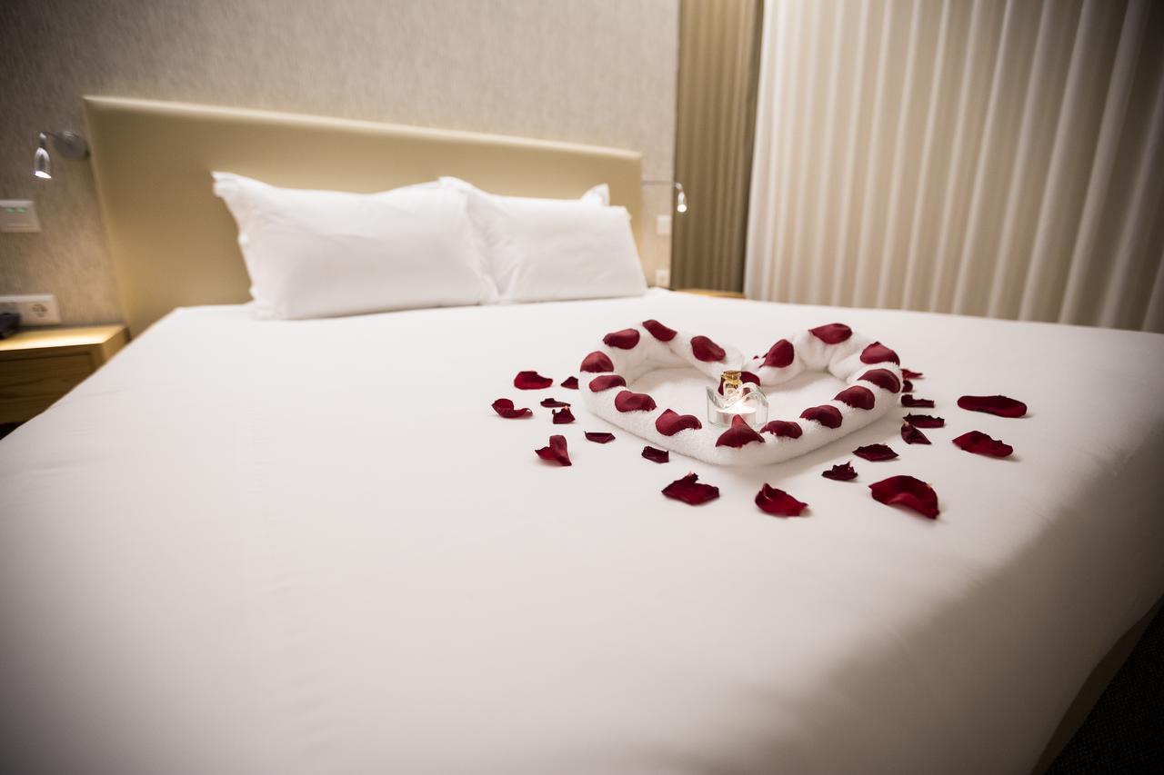 Lam Hotel Селорику-ди-Башту Экстерьер фото